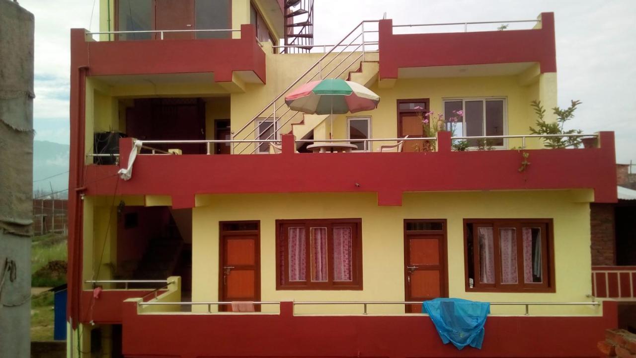 Everest Home Stay Apartment Lalitpur Dış mekan fotoğraf